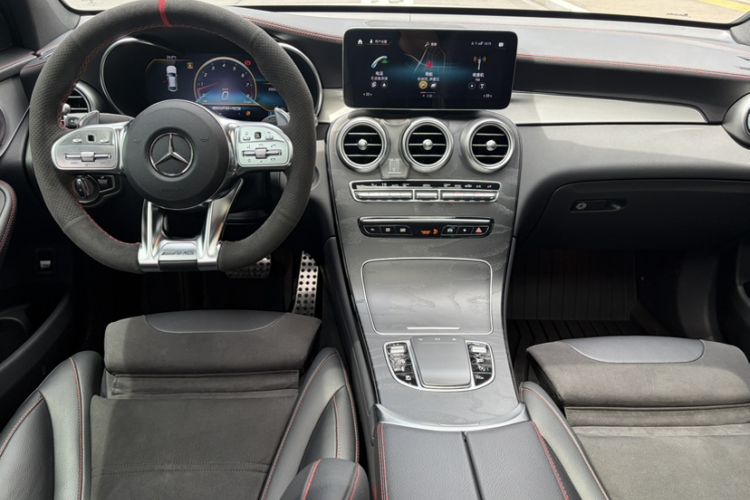 Used Mercedes-Benz GLC Coupe AMG 2020 AMG GLC 43 4MATIC Coupe SUV Interior 3