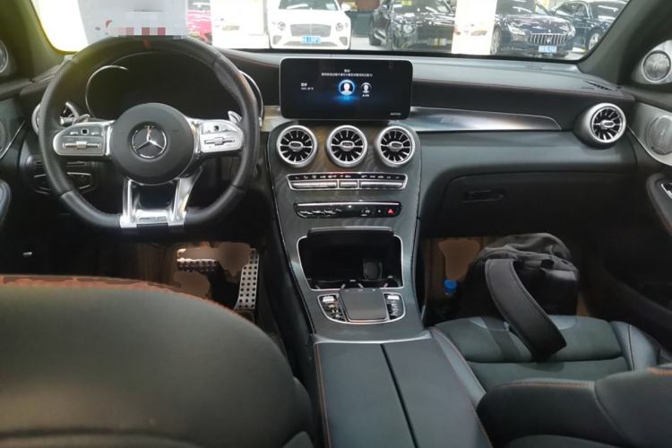 Used Mercedes-Benz GLC Coupe AMG 2022 AMG GLC 43 4MATIC Coupe SUV Center Console