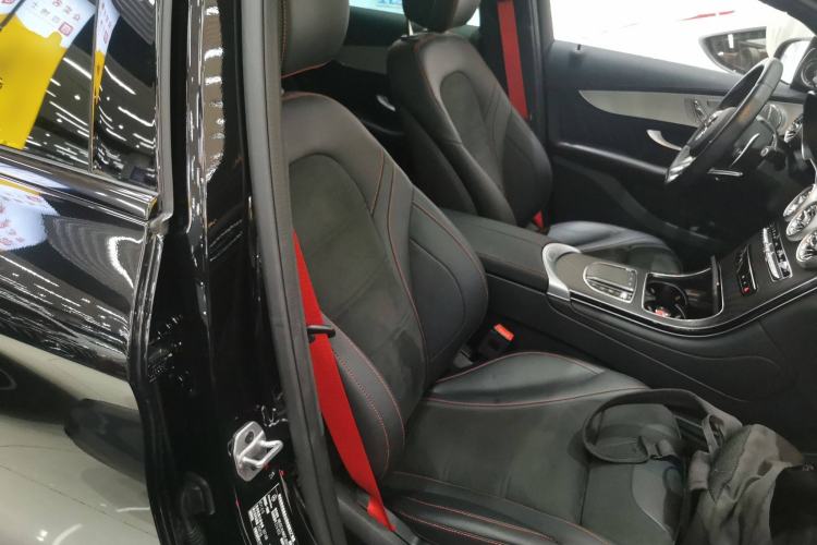 Used Mercedes-Benz GLC Coupe AMG 2022 AMG GLC 43 4MATIC Coupe SUV Right Front Seat