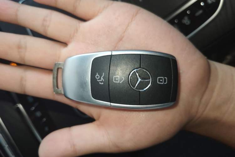 Used Mercedes-Benz GLC Coupe AMG 2022 AMG GLC 43 4MATIC Coupe SUV Vehicle Key