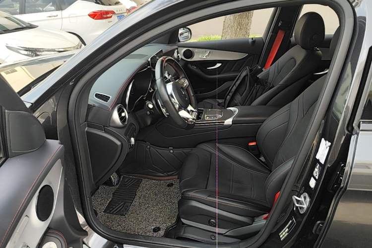 Used Mercedes-Benz GLC Coupe AMG 2022 AMG GLC 43 4MATIC Coupe SUV Driver Seat