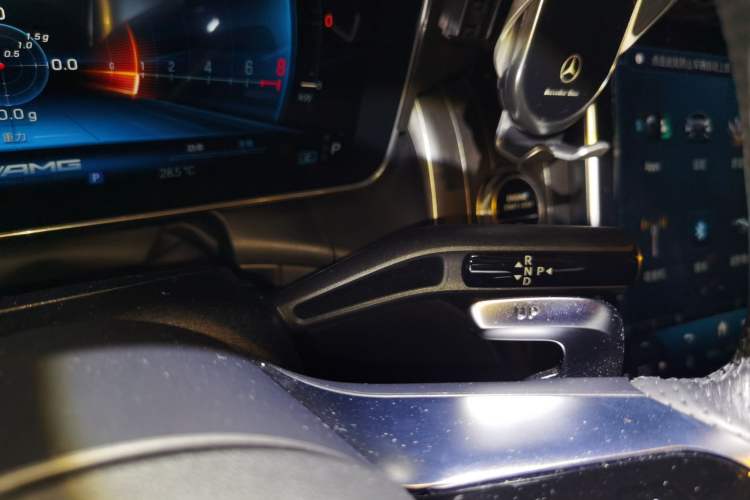 Used Mercedes-Benz GLC Coupe AMG 2024 AMG GLC 43 4MATIC Coupe SUV Gear Lever