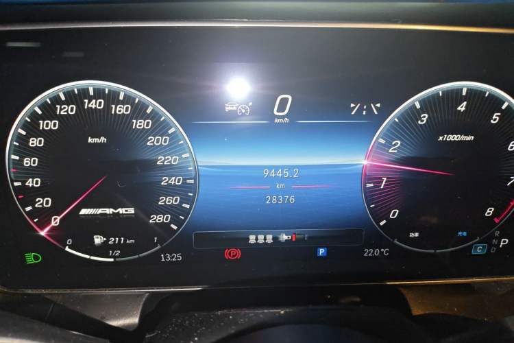 Used Mercedes-Benz GLC Coupe AMG 2024 AMG GLC 43 4MATIC Coupe SUV Odometer Close Up
