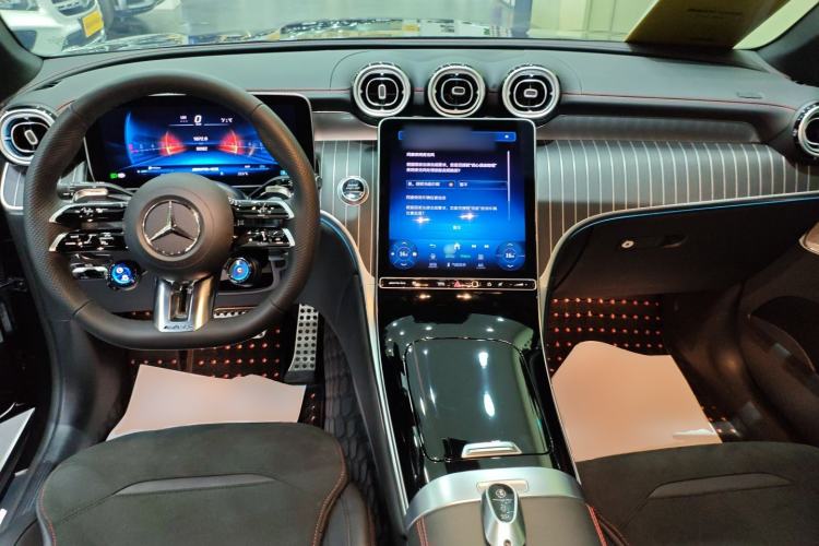 Used Mercedes-Benz GLC Coupe AMG 2024 AMG GLC 43 4MATIC Coupe SUV Center Console