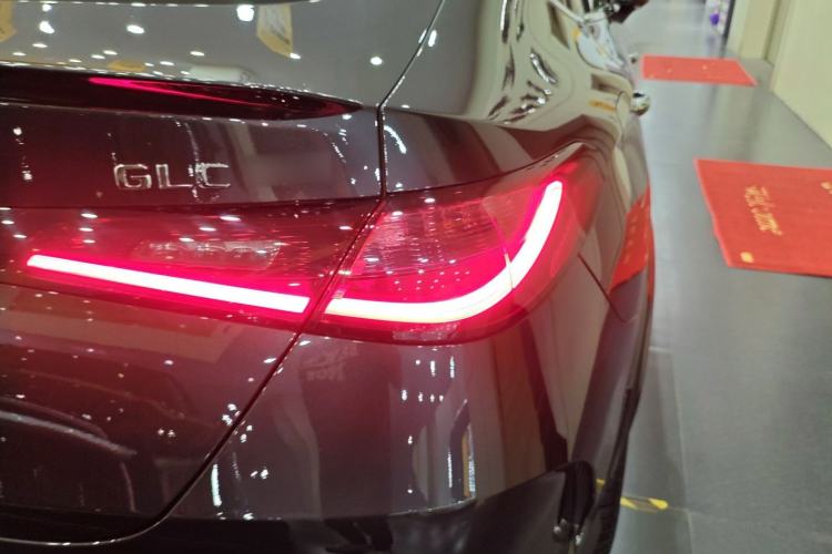 Used Mercedes-Benz GLC Coupe AMG 2024 AMG GLC 43 4MATIC Coupe SUV Right Rear Taillight