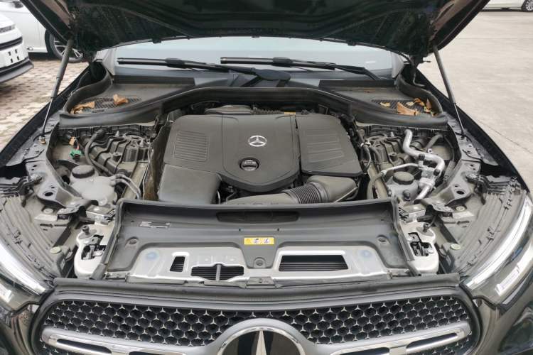 Used Mercedes-Benz GLC New Energy 2025 350 e L 4MATIC Collector's Edition Engine Bay