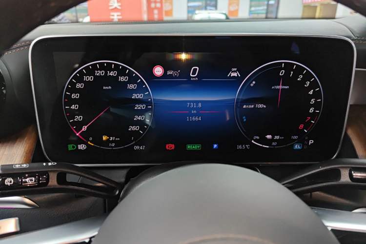 Used Mercedes-Benz GLC New Energy 2025 350 e L 4MATIC Collector's Edition Instrument Cluster