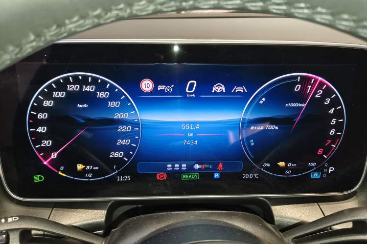 Used Mercedes-Benz GLC New Energy 2025 350 e L 4MATIC Collector's Edition Instrument Cluster