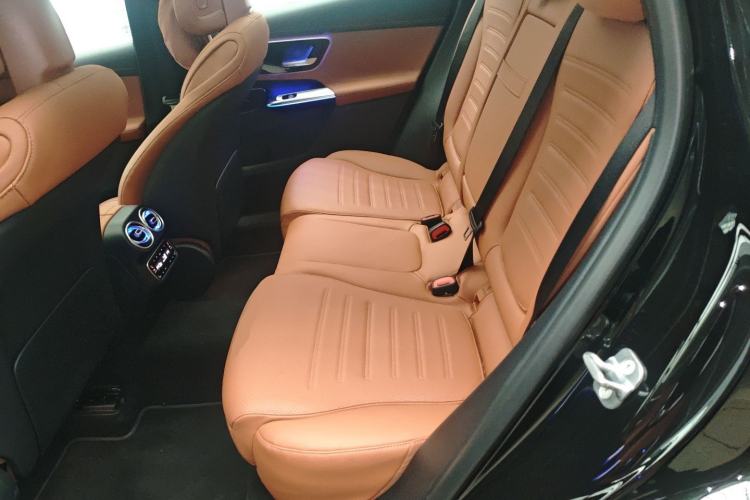 Used Mercedes-Benz GLC New Energy 2025 350 e L 4MATIC Collector's Edition Interior 4