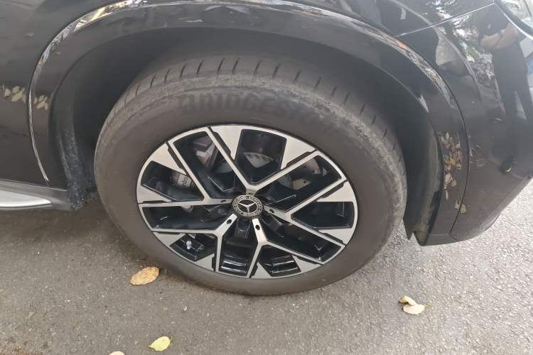 Used Mercedes-Benz GLC New Energy 2025 350 e L 4MATIC Collector's Edition Right Front Wheel Hub