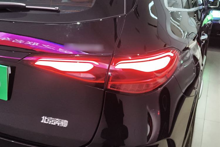Used Mercedes-Benz GLC New Energy 2025 350 e L 4MATIC Collector's Edition Right Rear Taillight