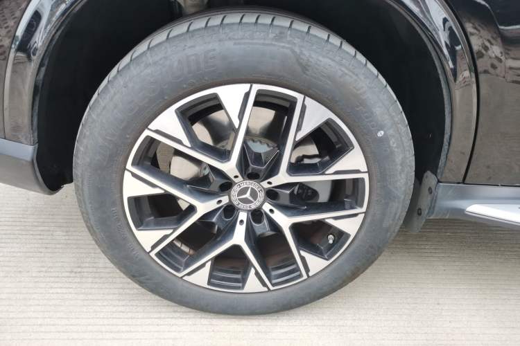 Used Mercedes-Benz GLC New Energy 2025 350 e L 4MATIC Collector's Edition Right Rear Wheel Hub