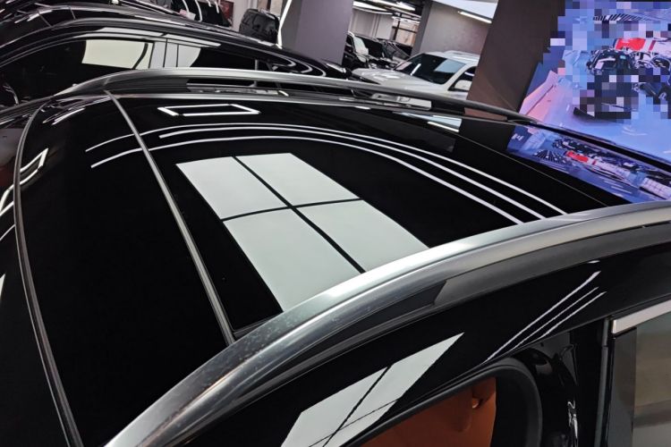 Used Mercedes-Benz GLC New Energy 2025 350 e L 4MATIC Collector's Edition Roof