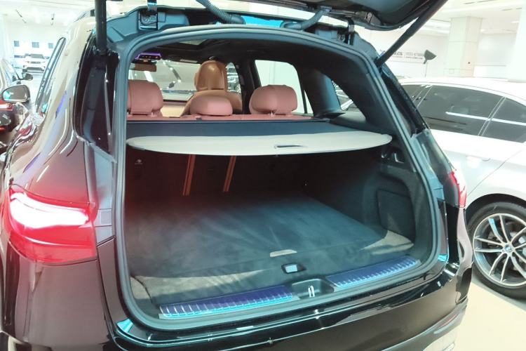 Used Mercedes-Benz GLC New Energy 2025 350 e L 4MATIC Collector's Edition Trunk