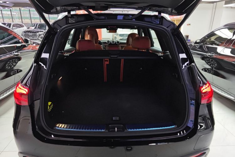 Used Mercedes-Benz GLC New Energy 2025 350 e L 4MATIC Collector's Edition Trunk