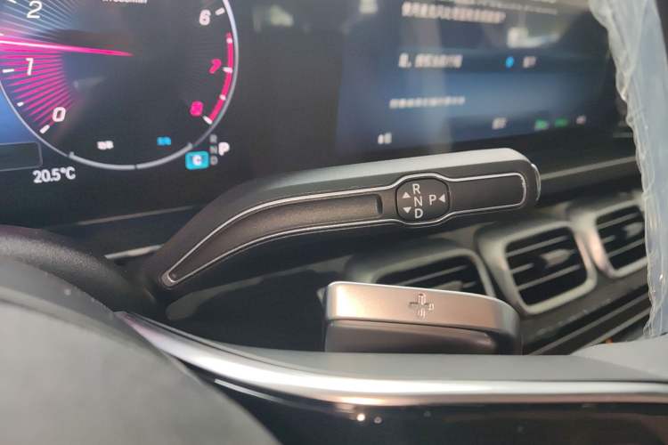 Used Mercedes-Benz GLE 2025-Year Restyled GLE 350 4MATIC Fashion Edition Gear Lever