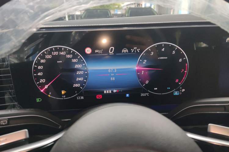 Used Mercedes-Benz GLE 2025-Year Restyled GLE 350 4MATIC Fashion Edition Instrument Cluster