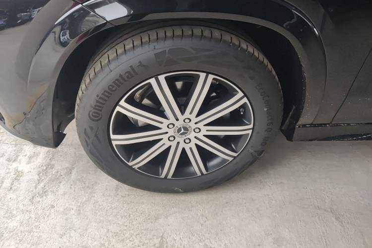 Used Mercedes-Benz GLE 2025-Year Restyled GLE 350 4MATIC Fashion Edition Left Front Wheel Hub