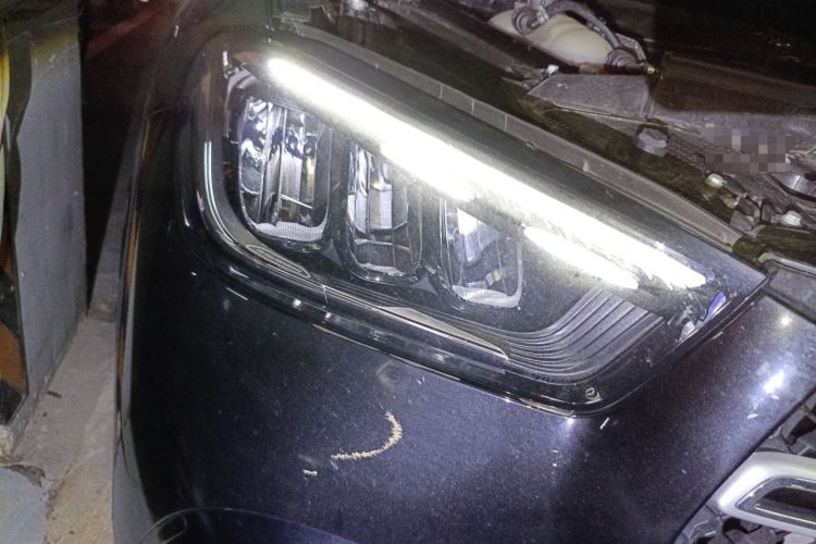 Used Mercedes-Benz GLE 2025 GLE 350 4MATIC Stylish Model Right Front Headlight