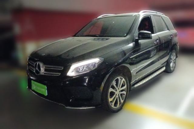 Ojetý Mercedes-Benz GLE 2015 GLE 320 4MATIC