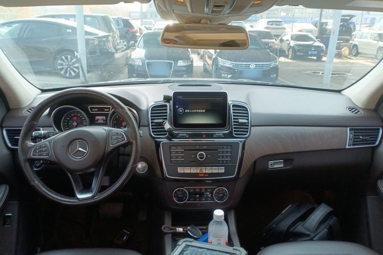 Used Mercedes-Benz GLE 2015 GLE 400 4MATIC Center Console