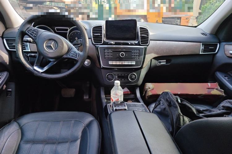 Used Mercedes-Benz GLE 2015 GLE 400 4MATIC Center Console