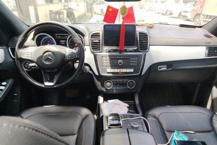 Used Mercedes-Benz GLE 2015 GLE 400 4MATIC Center Console