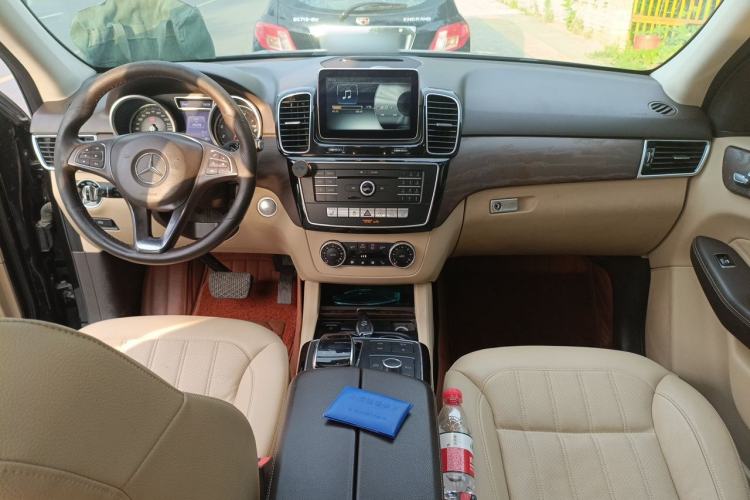 Used Mercedes-Benz GLE 2015 GLE 400 4MATIC Center Console