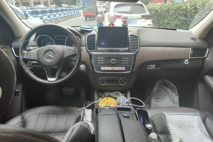 Used Mercedes-Benz GLE 2015 GLE 320 4MATIC Center Console