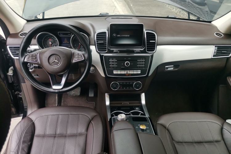 Used Mercedes-Benz GLE 2015 GLE 320 4MATIC Center Console