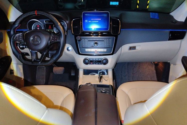 Used Mercedes-Benz GLE 2015 GLE 320 4MATIC Center Console