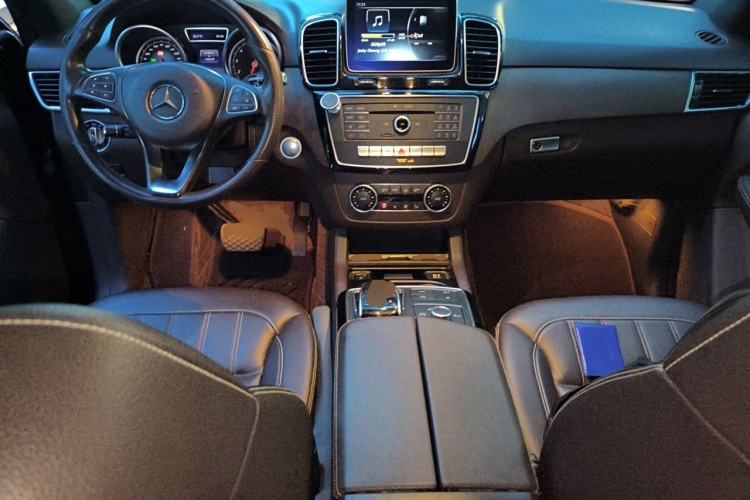 Used Mercedes-Benz GLE 2015 GLE 400 4MATIC Center Console