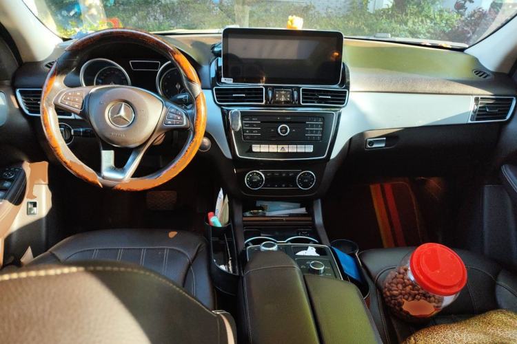 Used Mercedes-Benz GLE 2015 GLE 320 4MATIC Center Console