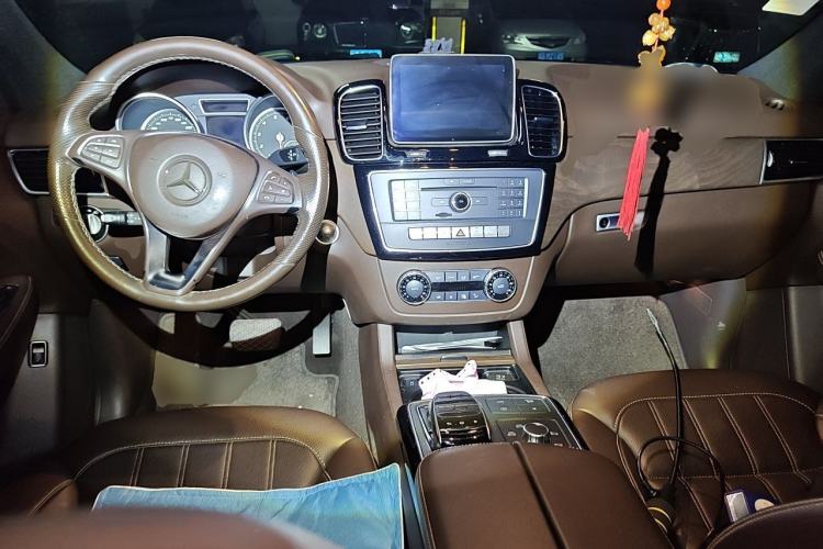 Used Mercedes-Benz GLE 2015 GLE 400 4MATIC Center Console