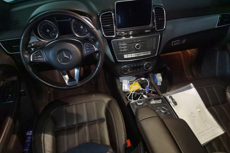 Used Mercedes-Benz GLE 2015 GLE 320 4MATIC Center Console