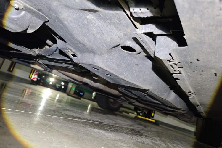 Used Mercedes-Benz GLE 2015 GLE 320 4MATIC Chassis Front Left