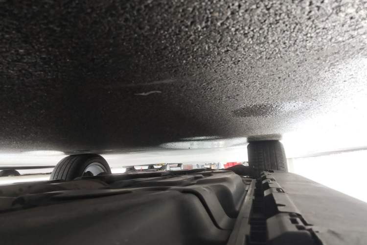 Used Mercedes-Benz GLE 2015 GLE 400 4MATIC Chassis Rear Left