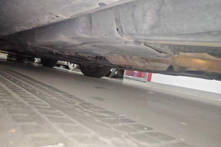 Used Mercedes-Benz GLE 2015 GLE 320 4MATIC Chassis Rear Left