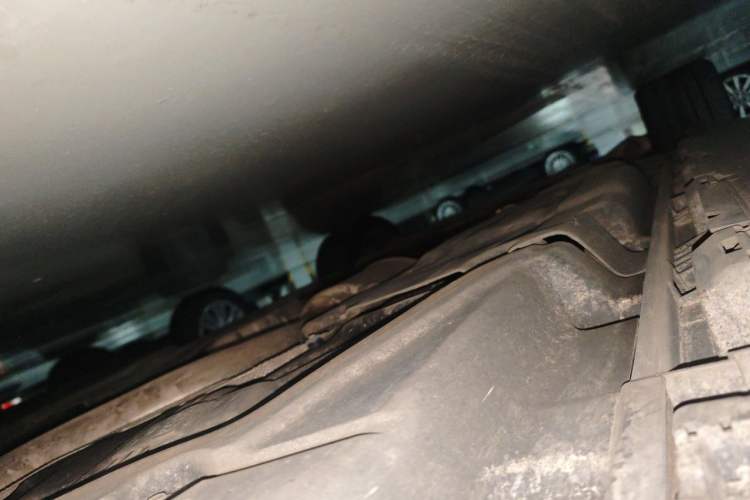 Used Mercedes-Benz GLE 2015 GLE 400 4MATIC Chassis Rear Left