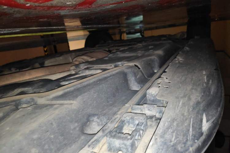 Used Mercedes-Benz GLE 2015 GLE 400 4MATIC Chassis Rear Left