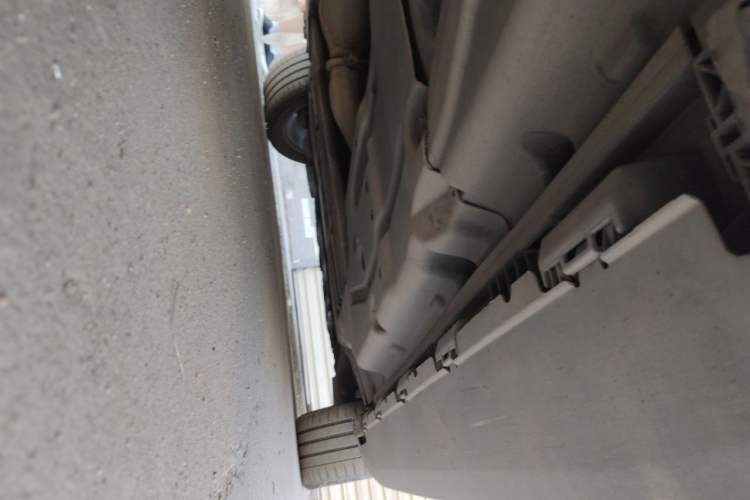 Used Mercedes-Benz GLE 2015 GLE 350 d 4MATIC Chassis Rear Right