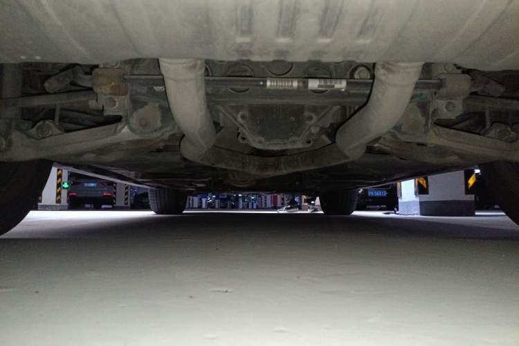 Used Mercedes-Benz GLE 2015 GLE 320 4MATIC Chassis Rear