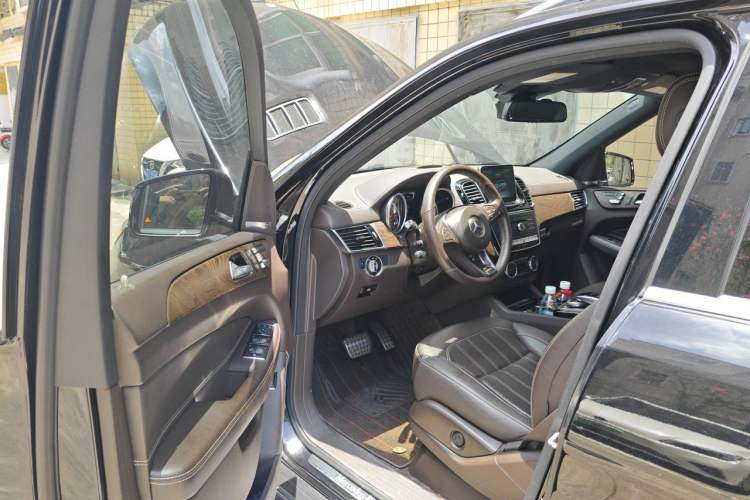 Used Mercedes-Benz GLE  Driver Seat