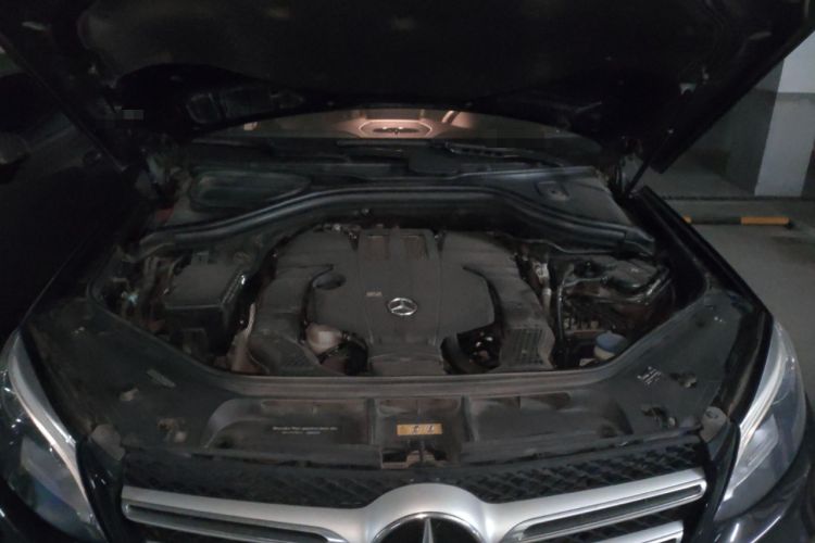 Used Mercedes-Benz GLE 2015 GLE 400 4MATIC Engine Bay