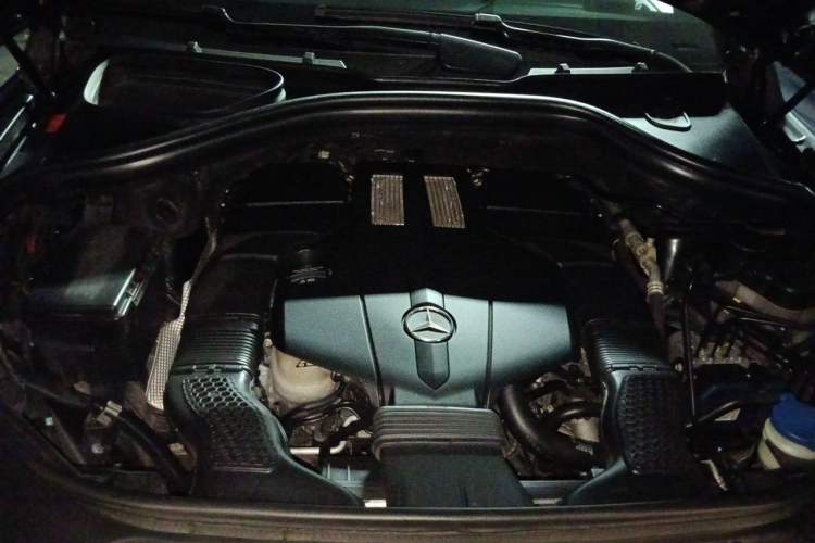 Used Mercedes-Benz GLE 2015 GLE 320 4MATIC Engine Bay