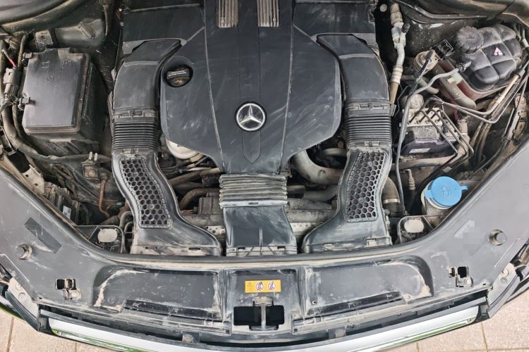 Used Mercedes-Benz GLE 2015 GLE 320 4MATIC Engine Bay