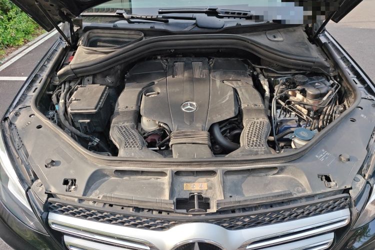 Used Mercedes-Benz GLE 2015 GLE 400 4MATIC Engine Bay