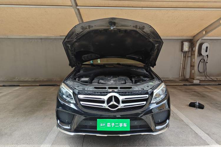 Used Mercedes-Benz GLE 2015 GLE 400 4MATIC Engine Bay