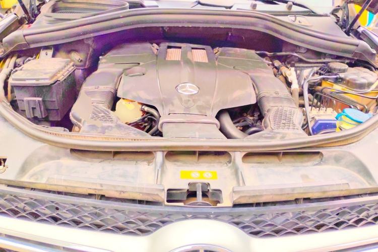 Used Mercedes-Benz GLE 2015 GLE 400 4MATIC Engine Bay