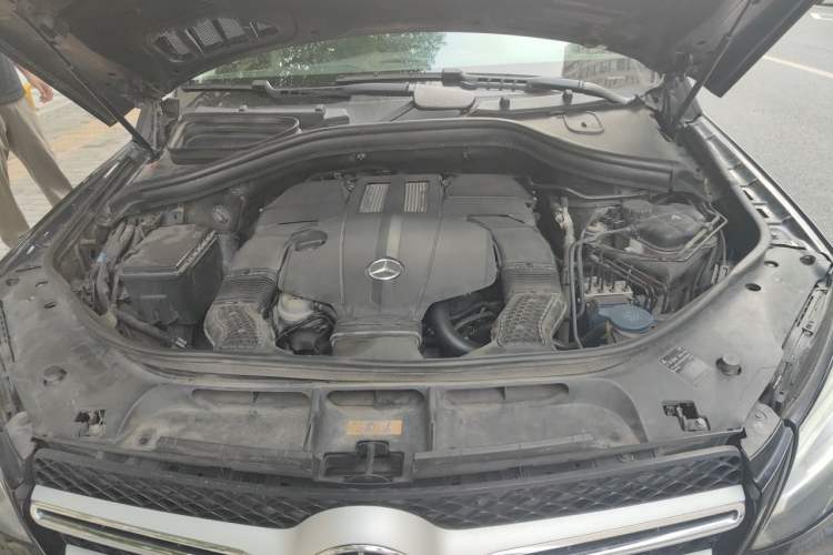 Used Mercedes-Benz GLE 2015 GLE 320 4MATIC Engine Bay